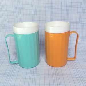 Set of 2 Vintage and Retro Plastic Insulated Mugs - blue and orange sorbet color